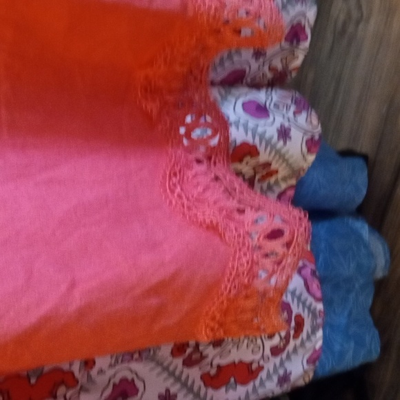 Avenue Coral Capri's Plus Size 26 - Picture 5 of 5